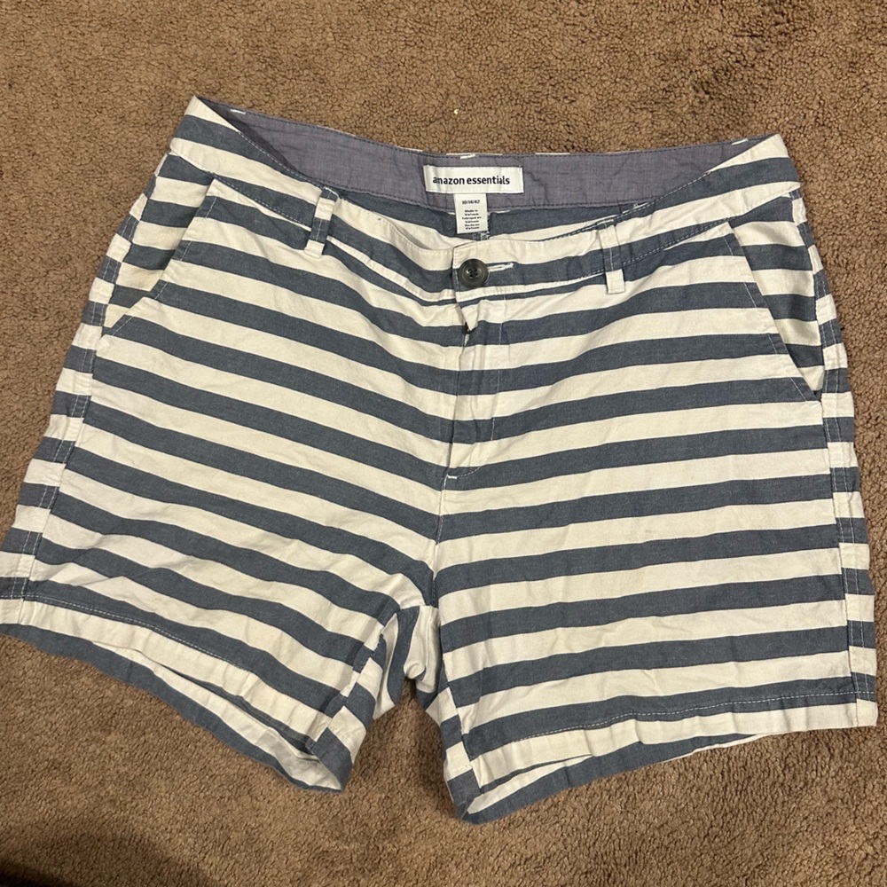 Stripped shorts